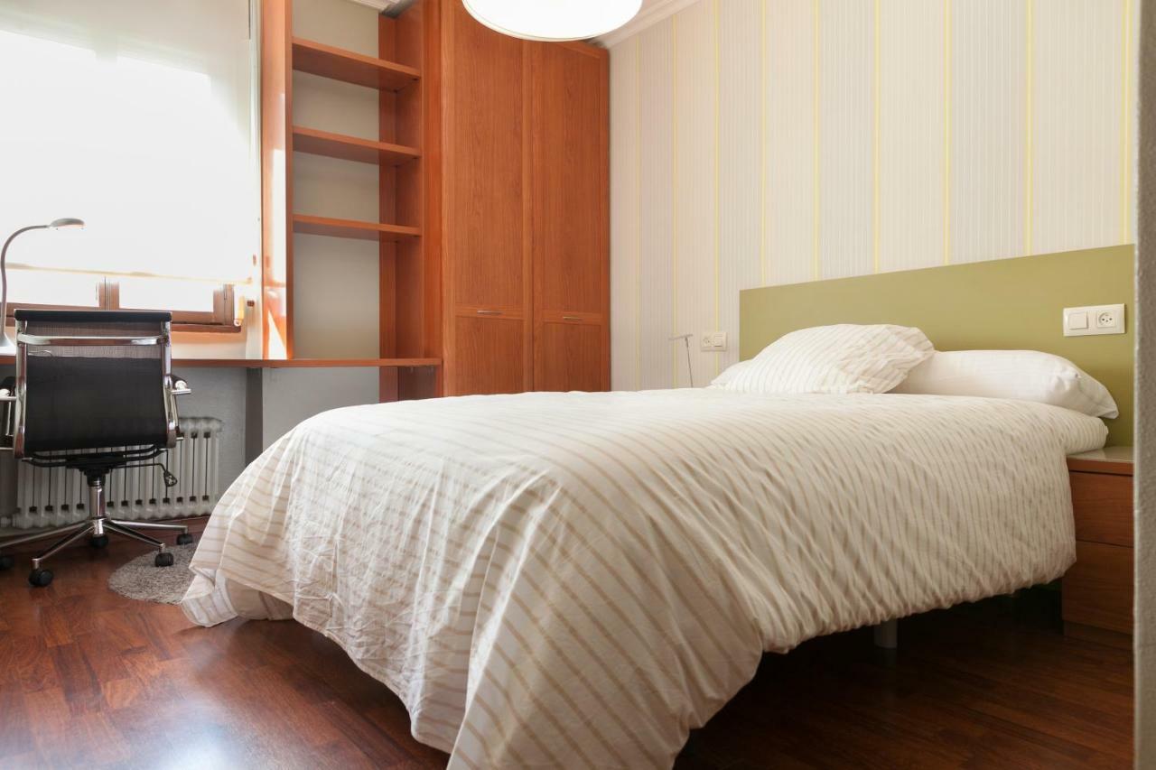 Zafiro Suites سانتياغو دي كومبوستيلا المظهر الخارجي الصورة