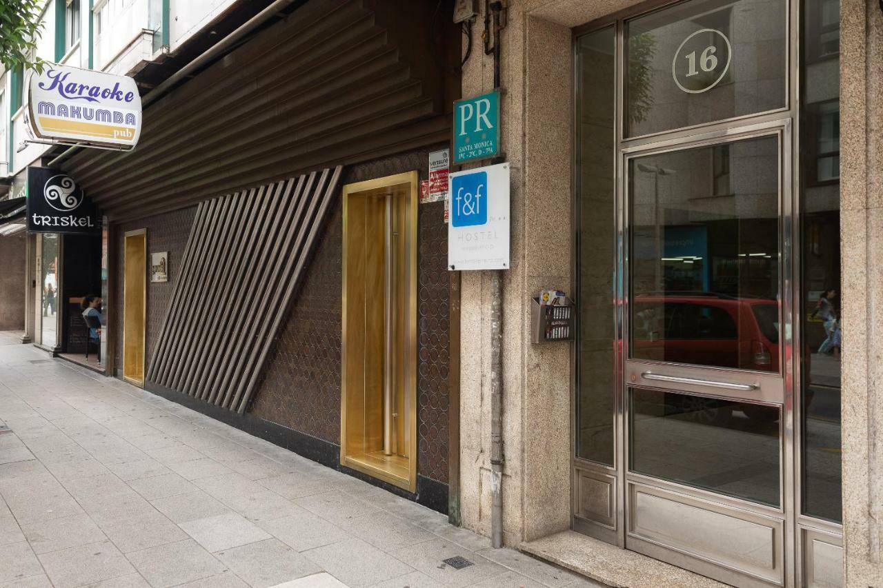 Zafiro Suites سانتياغو دي كومبوستيلا المظهر الخارجي الصورة